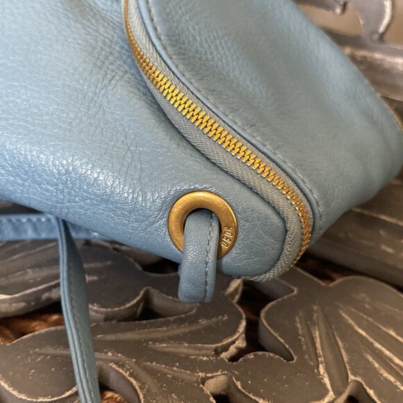 HOBO Fern Crossbody Pebbled Leather Blue Old English Brass Adjustable Strap - Picture 6 of 11